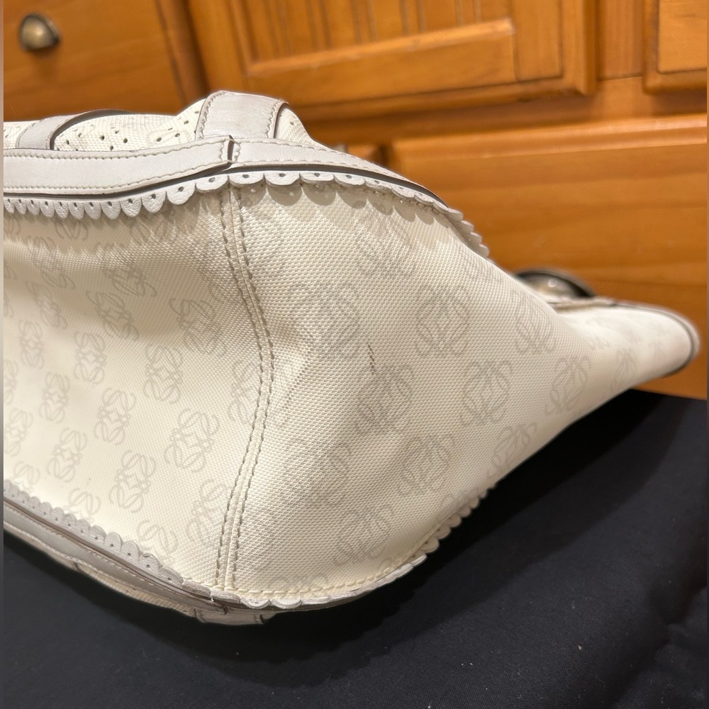 Loewe anagram tote bag - Picture 8 of 13